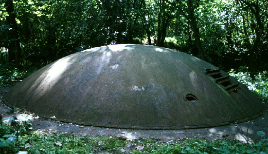 Kopu�a baterii pancernej haubic 210 mm